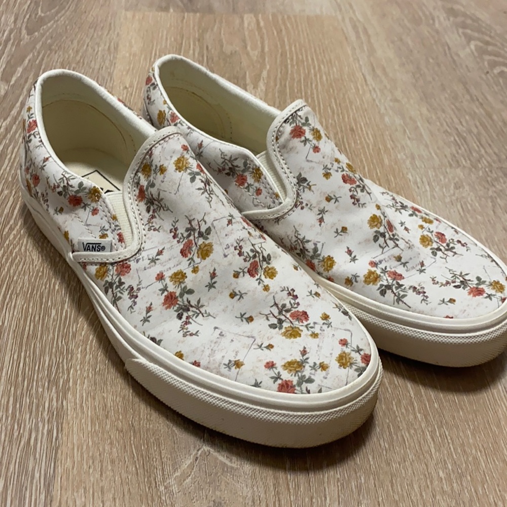 VANS white floral size 9